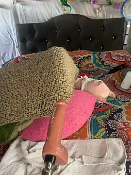 NinaGauther webcam