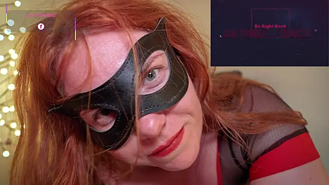 GingerAleMILF webcam