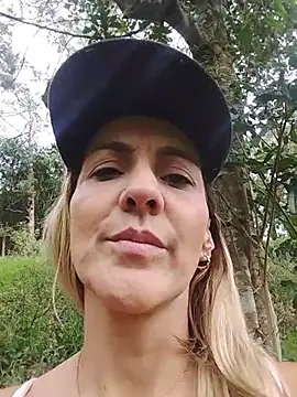 Monita_Med webcam