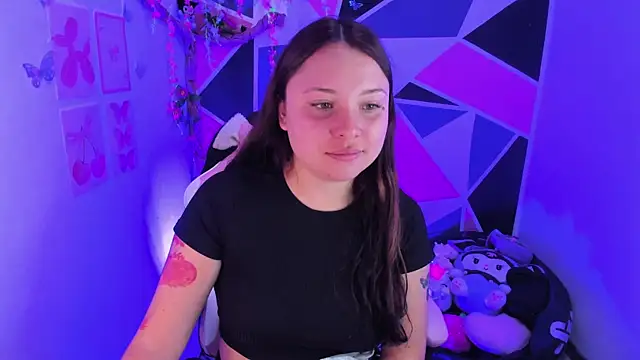 little_emma0 webcam