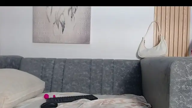queen_adhara webcam