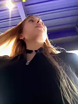 Nikii__ webcam