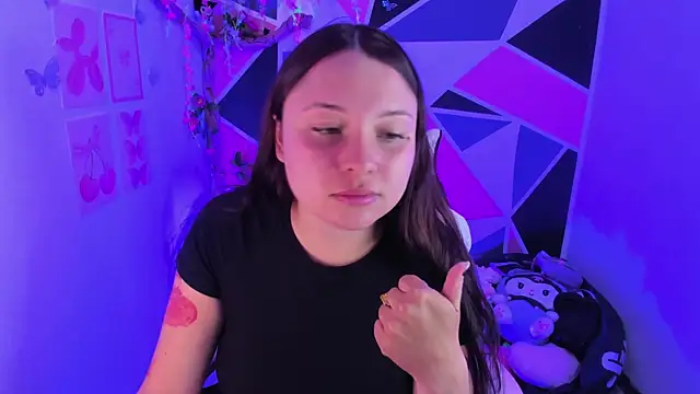 little_emma0 webcam