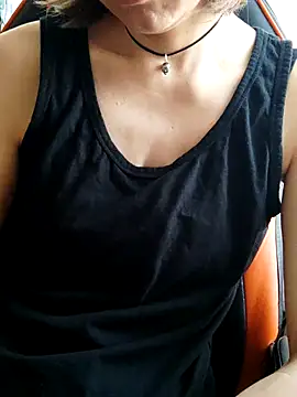 Aashikalaa webcam