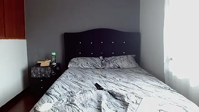Emilia_1995 webcam