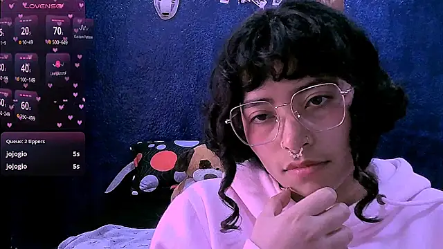 NinaYellow webcam