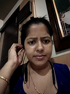  Aditi_sarkar chat room