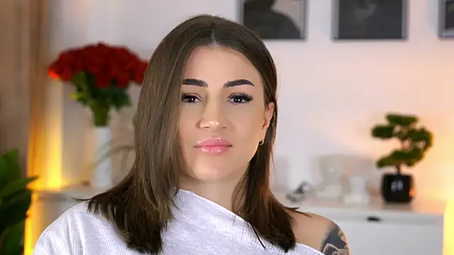 AishaSins webcam