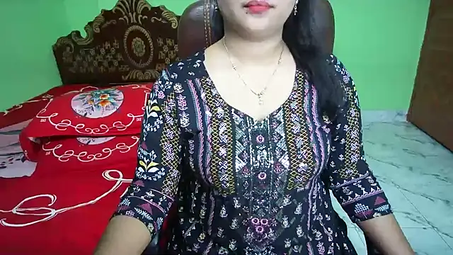 BengaliQueenStar webcam