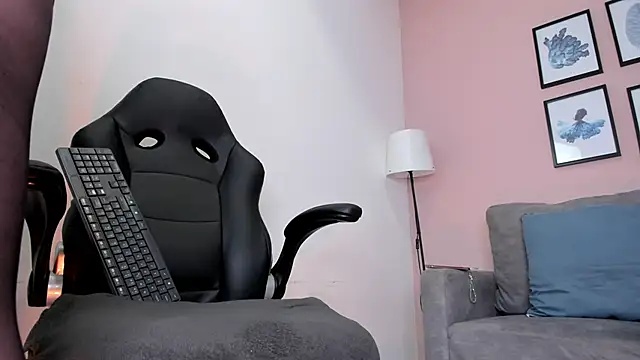 marie_bass webcam