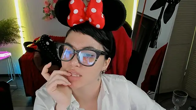 NeoGeisha webcam