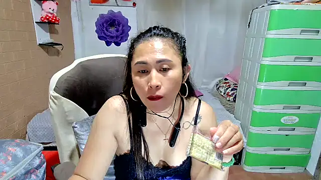 Filipina_Desire webcam