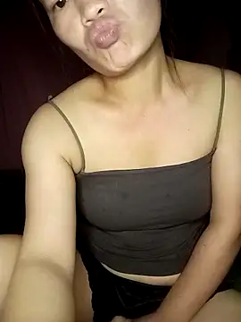 -lunaa_ - -Lunaa_'s free webcam - UK Sex Cams