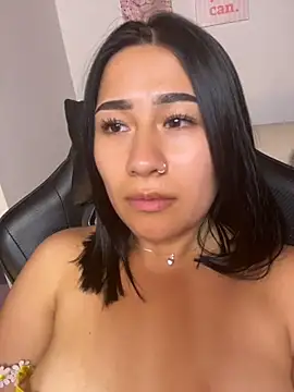 evelynleen_ - EvelynLeen_'s free webcam