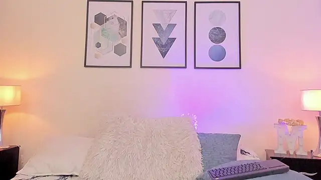 Amelia_Brixton webcam