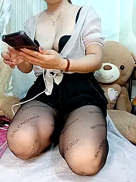 PurpleRose-89 webcam