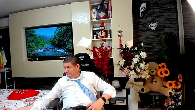 SpartacusDaddy48 webcam