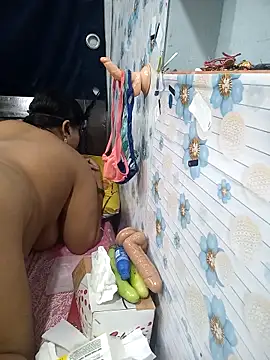 tina8th webcam