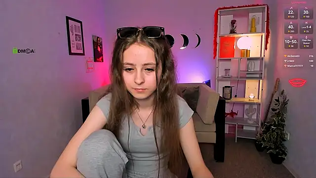 rebecca_smile webcam