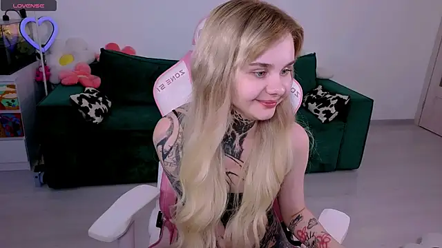 Britney_Lynch webcam