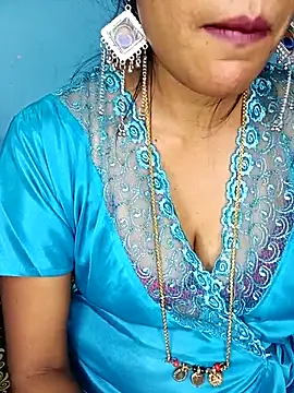 Deepa_kannadatelugu from StripChat is Freechat