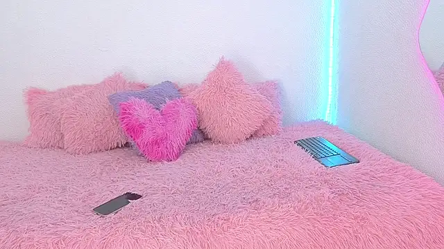 anisha_vela webcam
