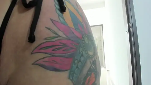 モデル: briana_wonder69xxx
