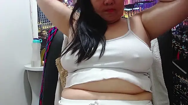 tila_nastyy webcam