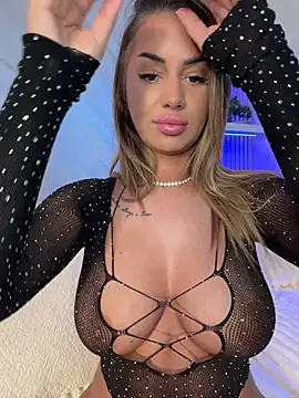 KirstieVegas