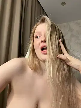 l1zashy - L1zaShy's free webcam - UK Sex Cams