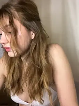 Emaline_Fane webcam