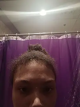 Trashy33 Live Webcam on Stripchat