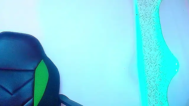 adalya_y webcam
