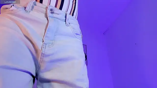 Maddie_Ray webcam