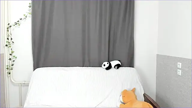 Emily_Nelsonn webcam