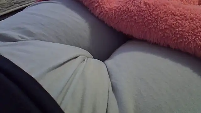 perescam - Perescam's free webcam - UK Sex Cams