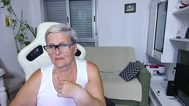 Selenna57 webcam
