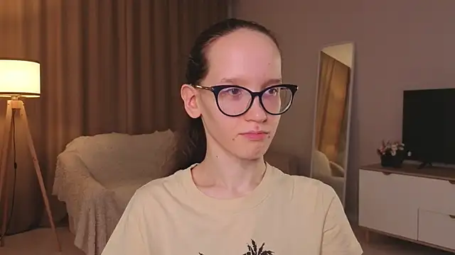 bettybrowni - BettyBrowni's free webcam - UK Sex Cams