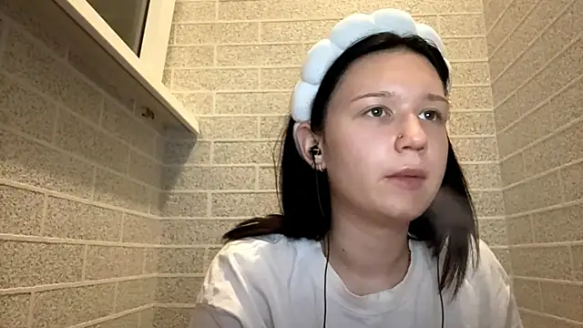 ReneeBossi webcam