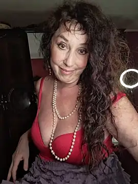  GypsyEsmeralda chat room