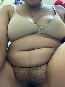 Sunitahotgirl from StripChat is Freechat