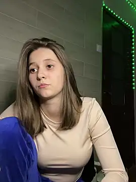 Blossom_Emily webcam