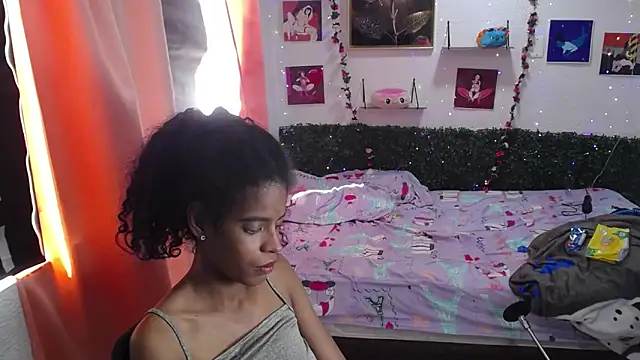 thianahorny webcam