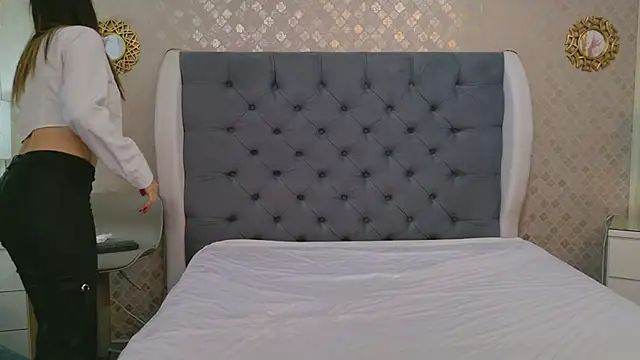 ZoeWilliis webcam