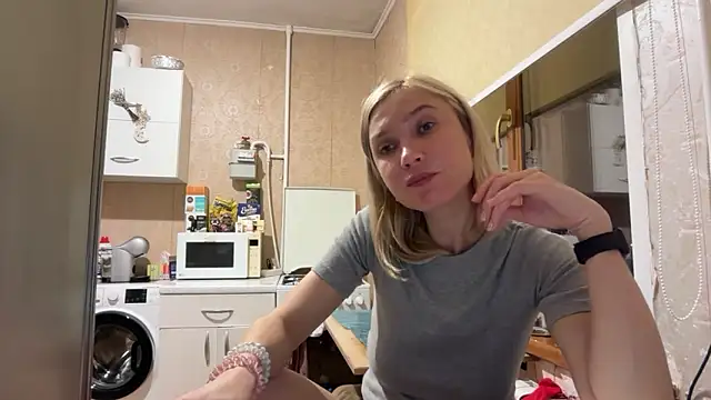 AngelJeni webcam
