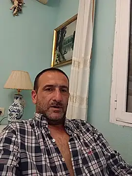 DanTrov79 webcam