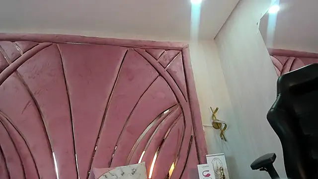 Helenn_Moore webcam