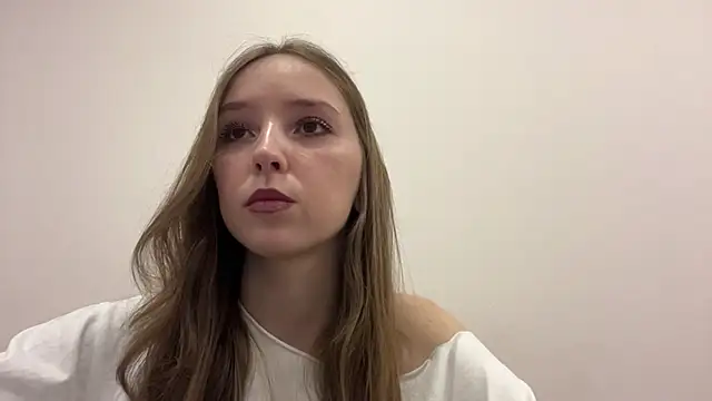 QueenBalensiefen webcam