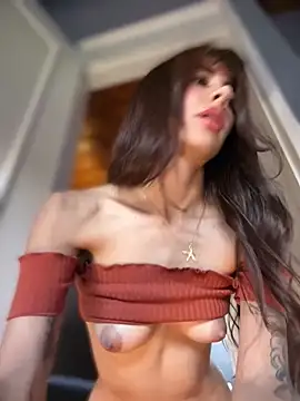 lauravasquez live sex cam
