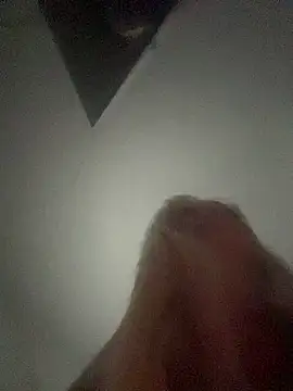 BlondeMilfXo webcam